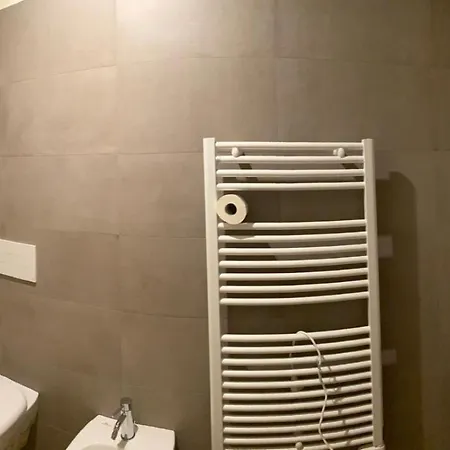 דירה Suiten Apartments